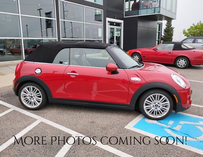 2017 MINI CONVERTIBLE Base