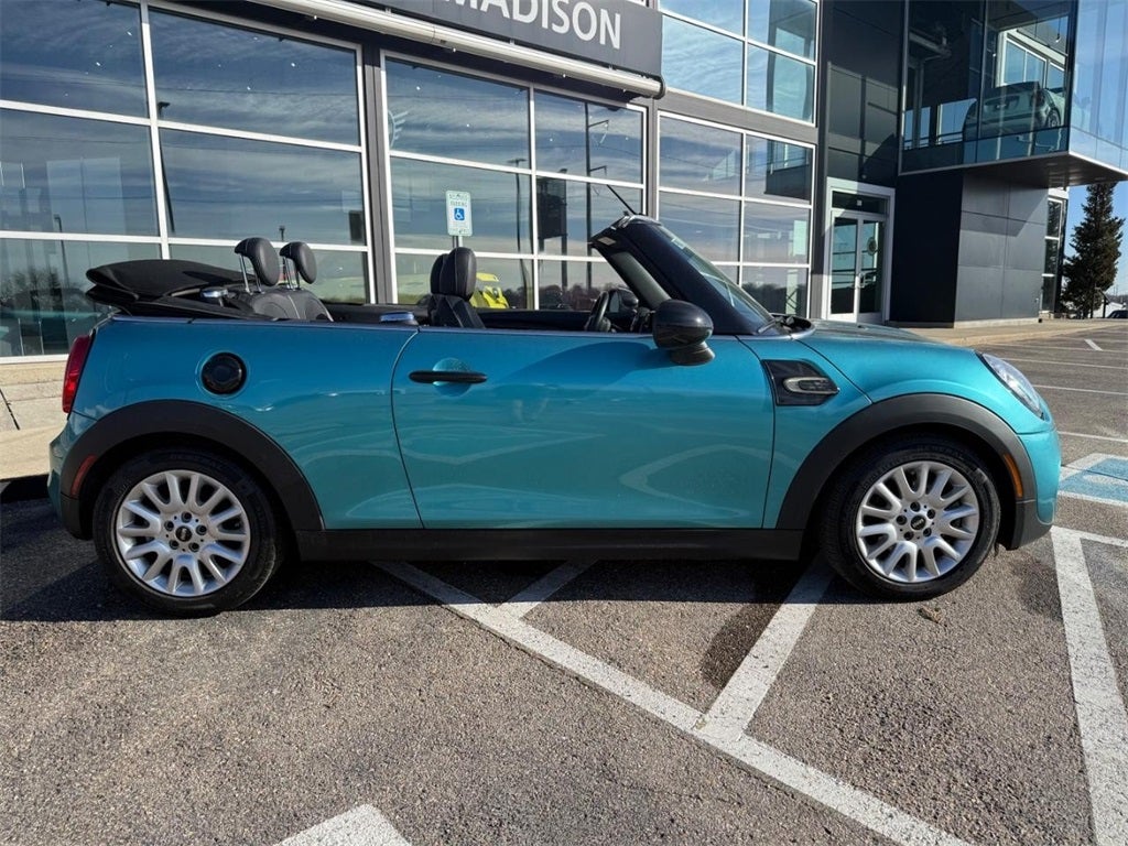 2016 MINI Cooper S Base