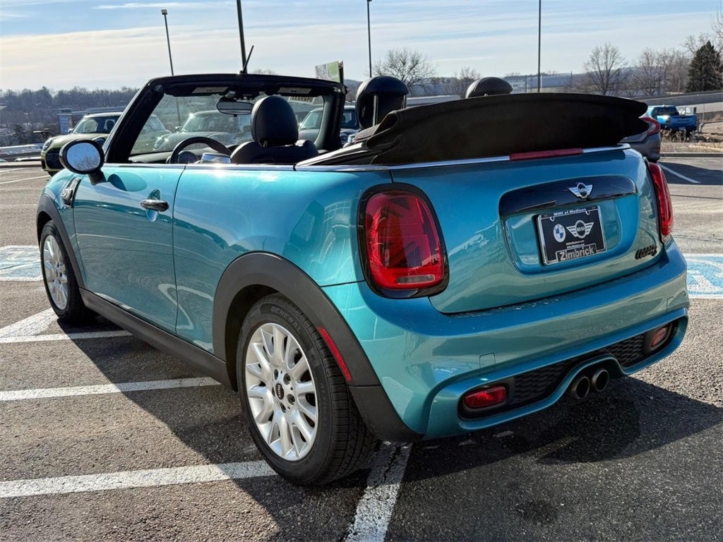 2016 MINI Cooper S Base