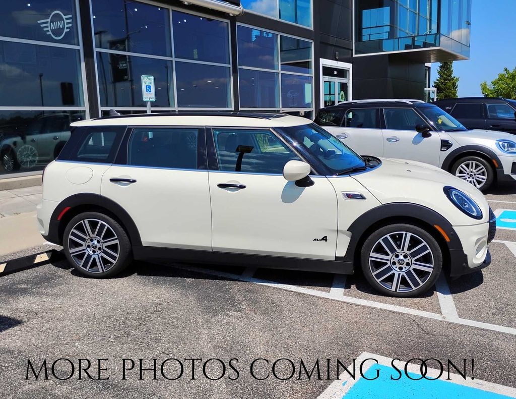 2023 MINI CLUBMAN Iconic