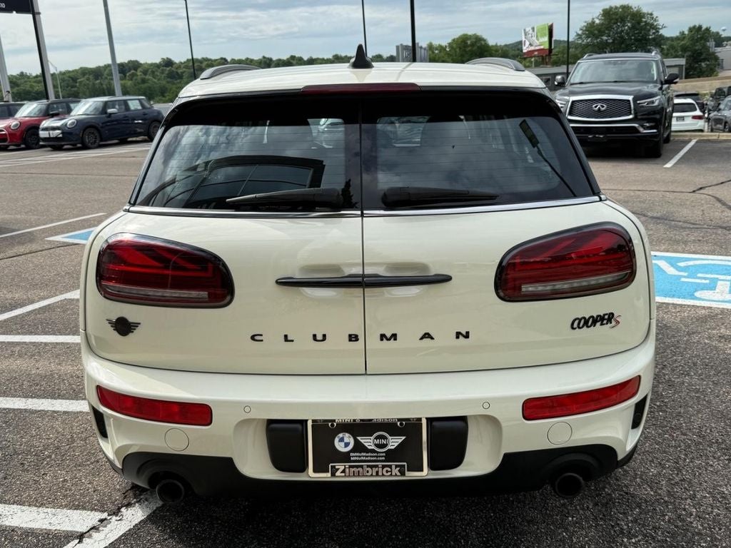 2023 MINI CLUBMAN Iconic