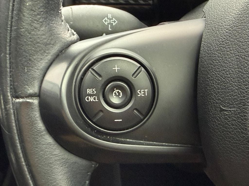 2017 MINI HARDTOP 2 DOOR Base