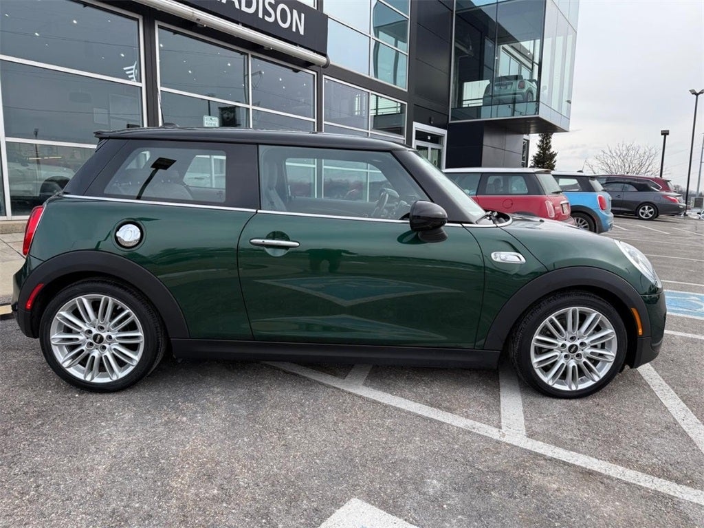 2015 MINI HARDTOP 2 DOOR Base