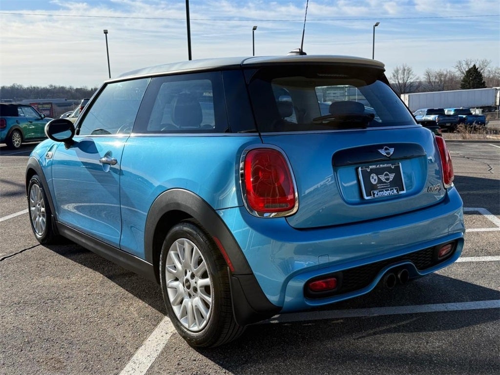 2016 MINI Cooper S Base