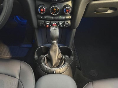 2016 MINI HARDTOP 4 DOOR Base
