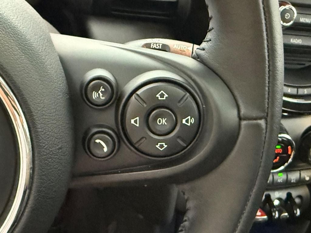2016 MINI HARDTOP 4 DOOR Base
