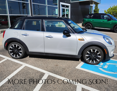 2016 MINI Cooper Base