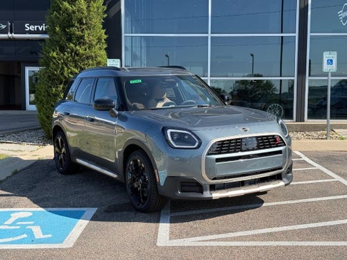 2027 MINI COUNTRYMAN ICONIC