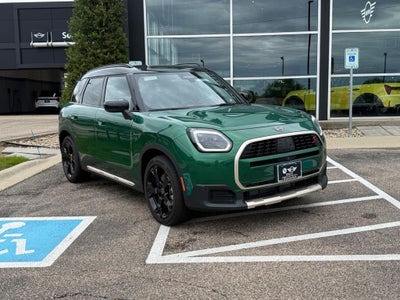 2025 MINI COUNTRYMAN Iconic