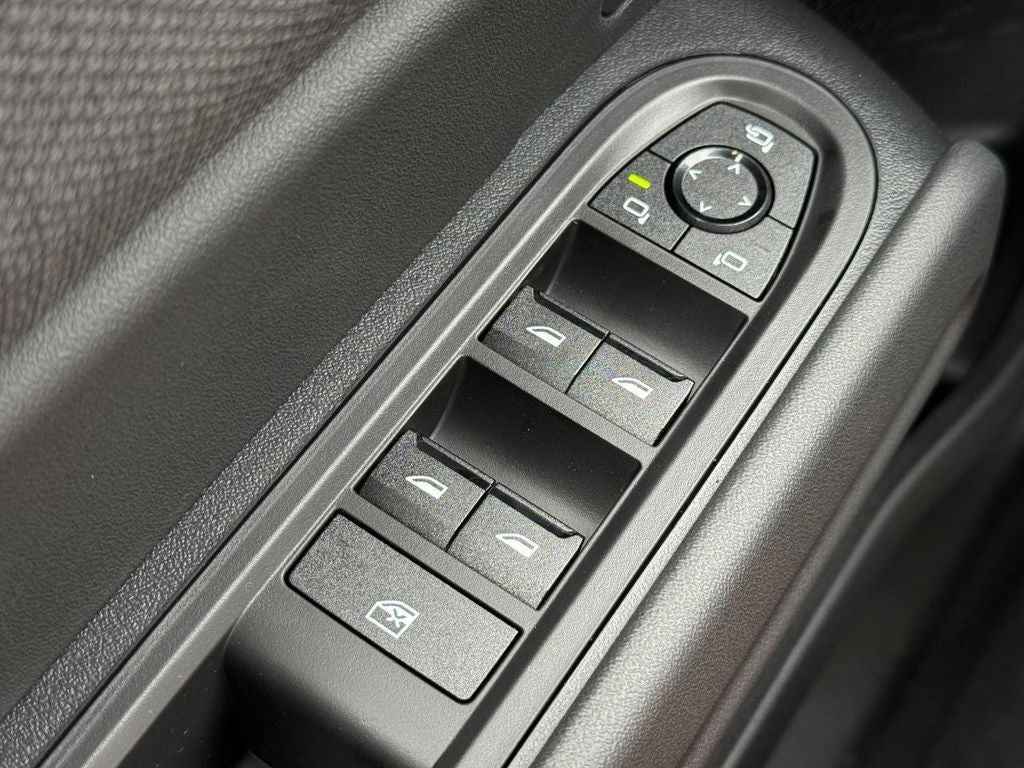 2027 MINI COUNTRYMAN SIGNATURE PLUS