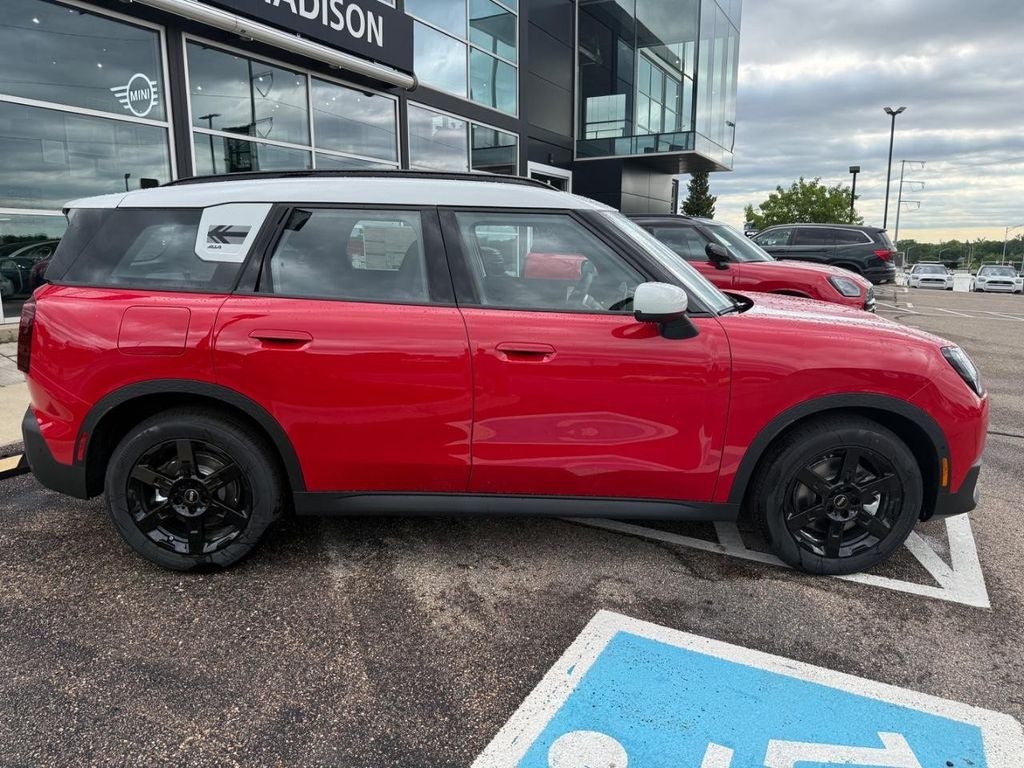 2027 MINI COUNTRYMAN SIGNATURE PLUS