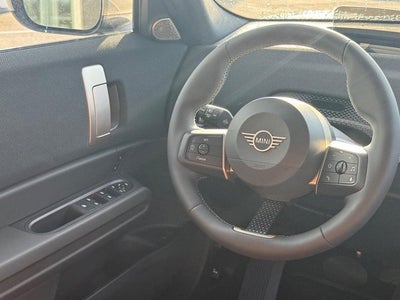 2027 MINI COUNTRYMAN ICONIC