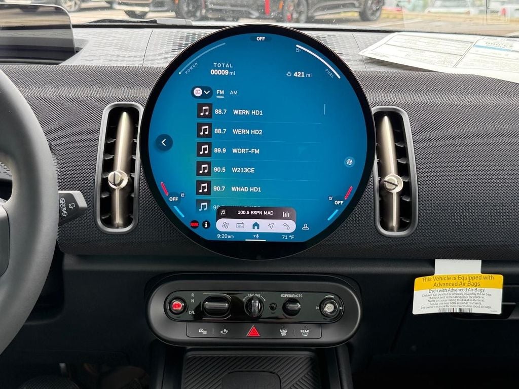 2027 MINI COUNTRYMAN SIGNATURE PLUS