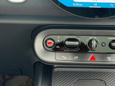 2027 MINI COUNTRYMAN SIGNATURE PLUS