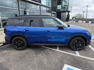 2026 MINI COUNTRYMAN OXFORD EDITION
