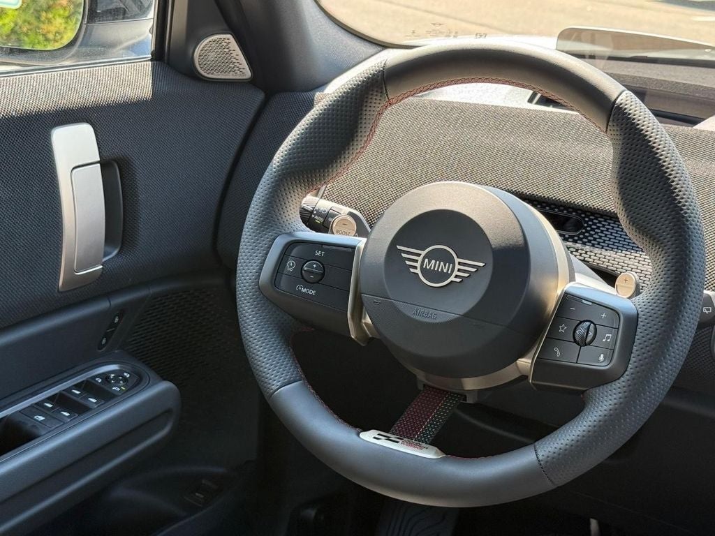 2027 MINI COUNTRYMAN ICONIC
