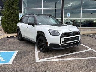 2025 MINI COUNTRYMAN Iconic