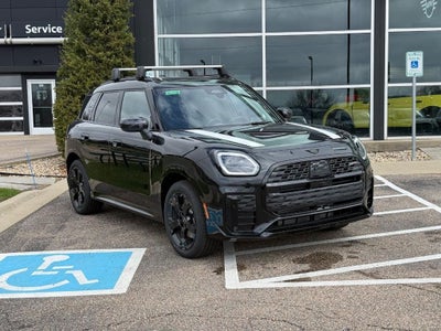 2026 MINI COUNTRYMAN ICONIC