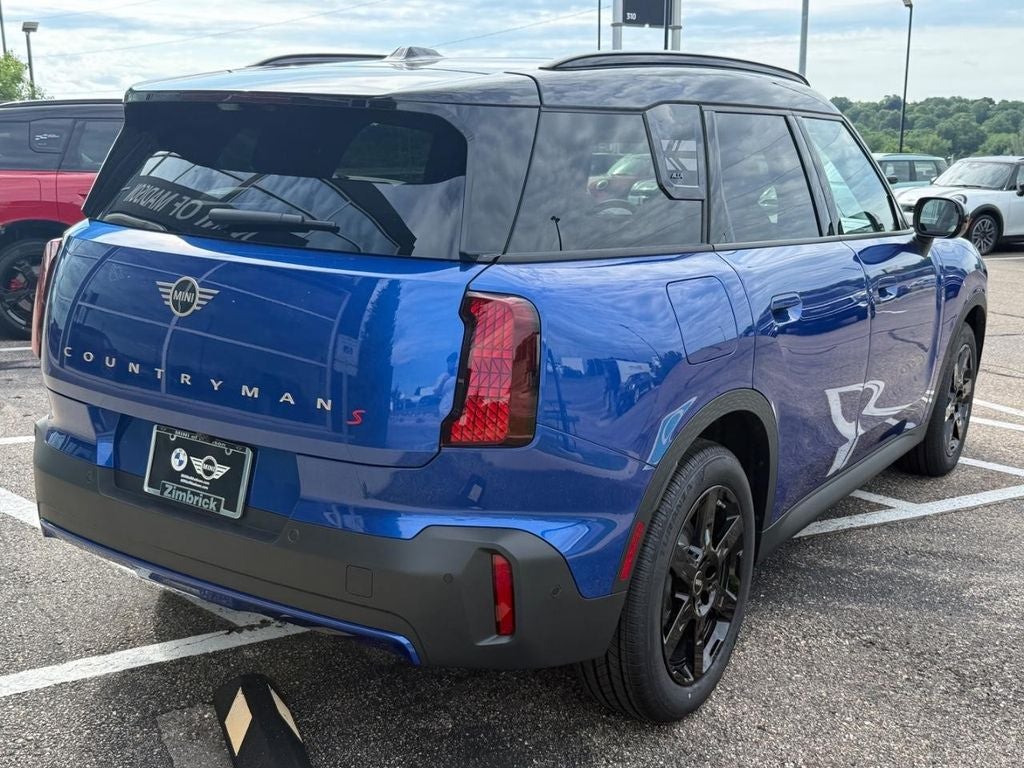 2027 MINI COUNTRYMAN Base