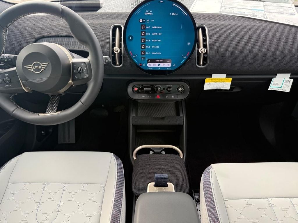 2027 MINI COUNTRYMAN Base