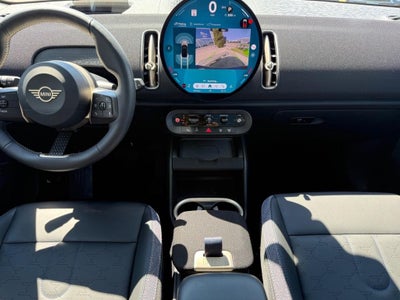 2025 MINI COUNTRYMAN Signature Plus