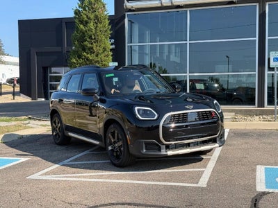 2027 MINI COUNTRYMAN SIGNATURE PLUS