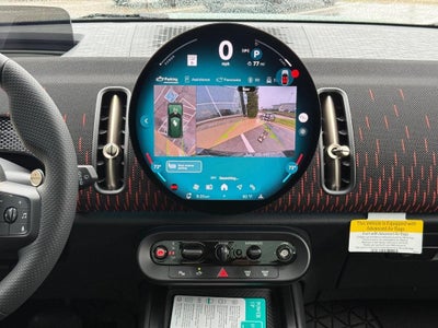 2027 MINI COUNTRYMAN Iconic