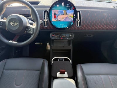 2025 MINI COUNTRYMAN Iconic