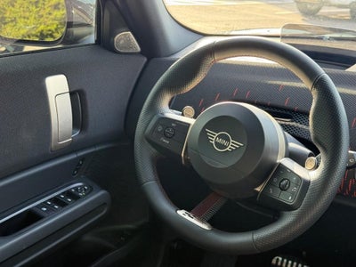 2025 MINI COUNTRYMAN Iconic