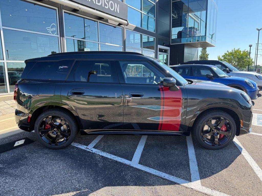2027 MINI COUNTRYMAN ICONIC