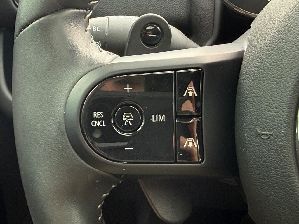 2024 MINI COUNTRYMAN Signature