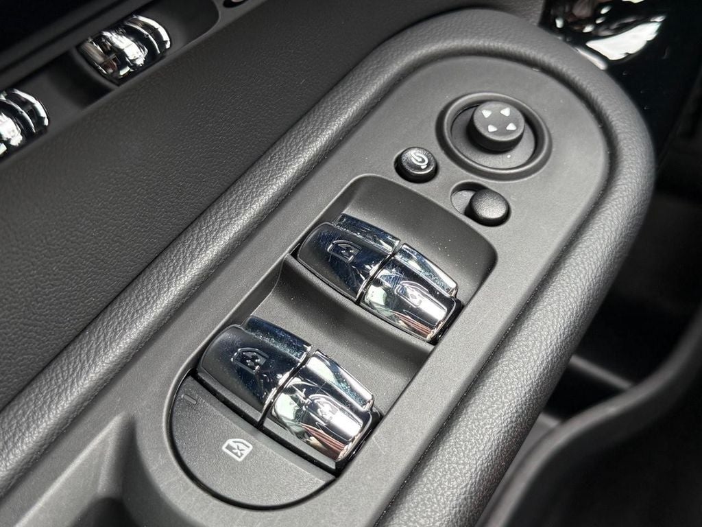 2024 MINI COUNTRYMAN Signature