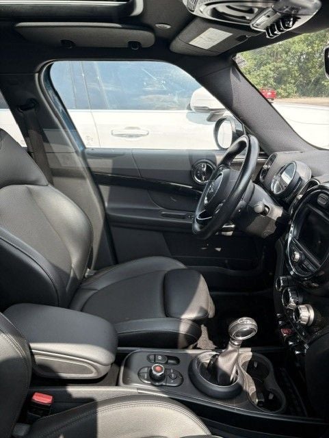 2018 MINI COUNTRYMAN Base