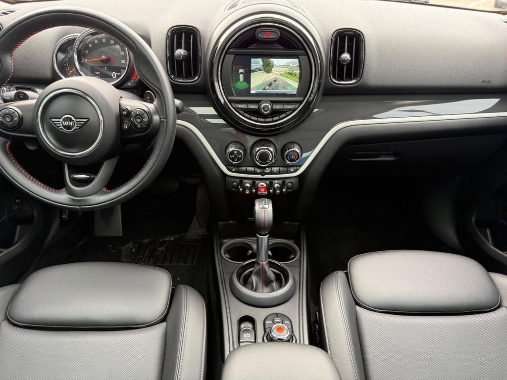2019 MINI COUNTRYMAN CLASSIC